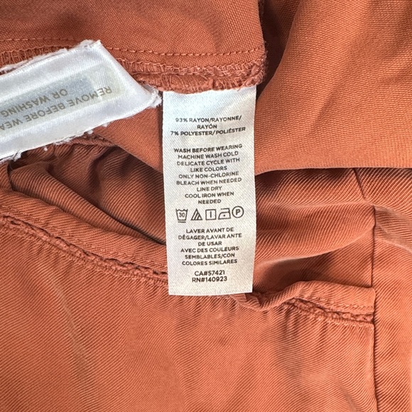 LOFT Women's Burnt Orange Pull on Paper Bag Shorts Drawstring Size Medium - Picture 4 of 6